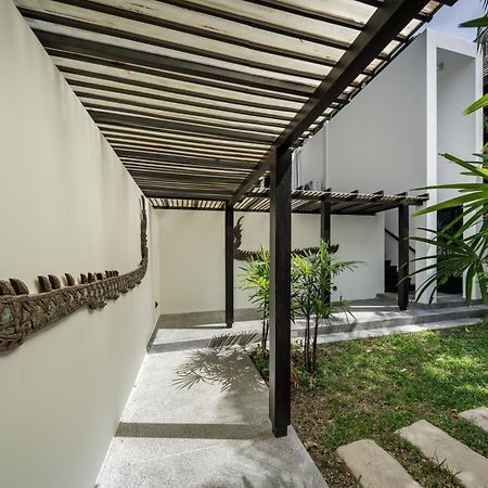 Villa Yang, Private Oceanfront Villa, Камала Экстерьер фото