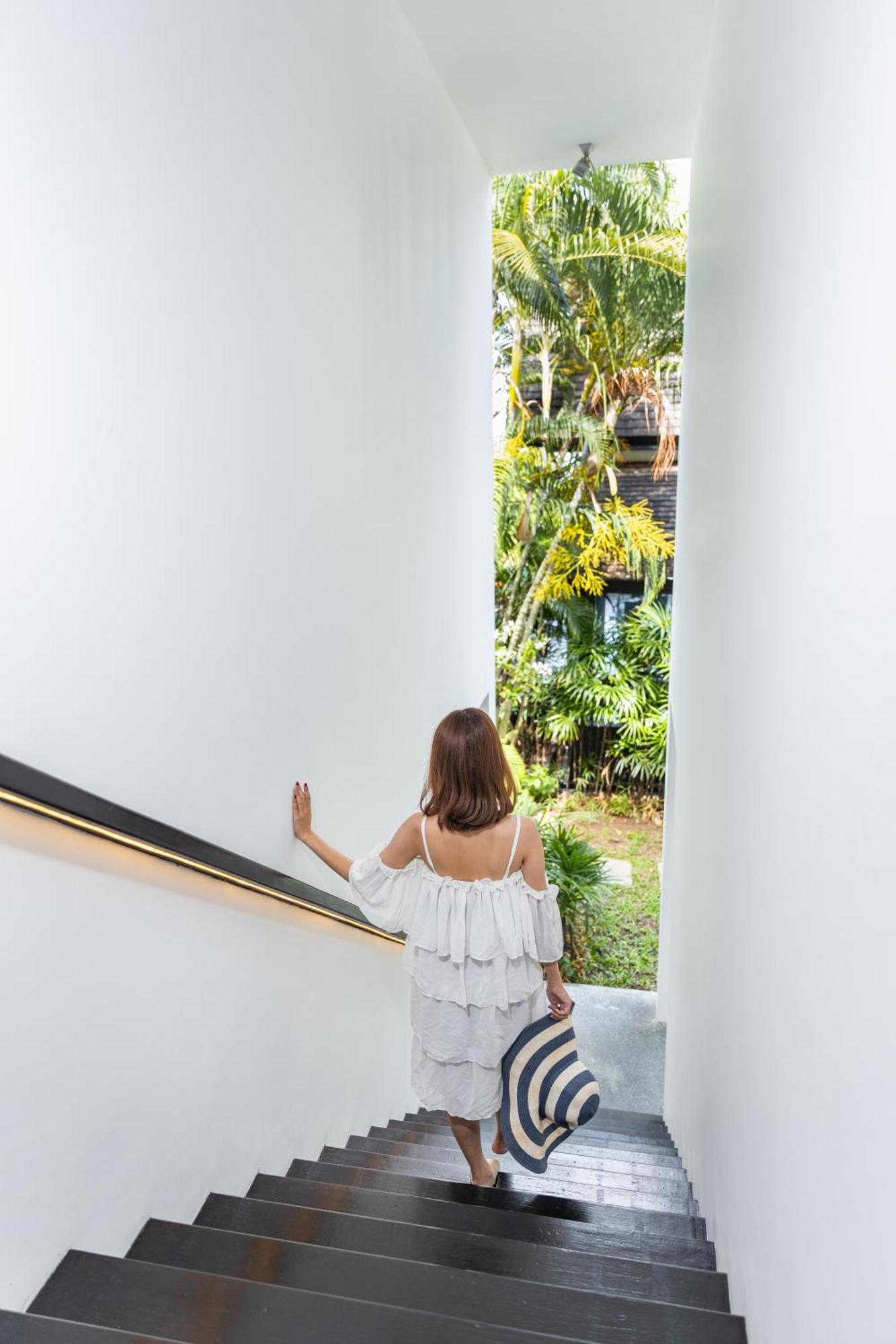 Villa Yang, Private Oceanfront Villa, Камала Экстерьер фото
