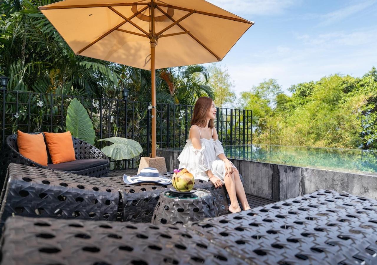 Villa Yang, Private Oceanfront Villa, Камала Экстерьер фото
